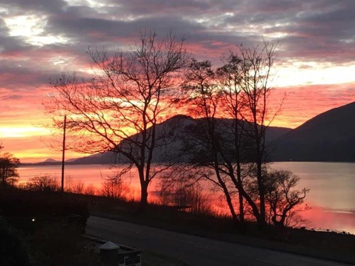 Stronchreggan View Guest House Fort William Exteriör bild