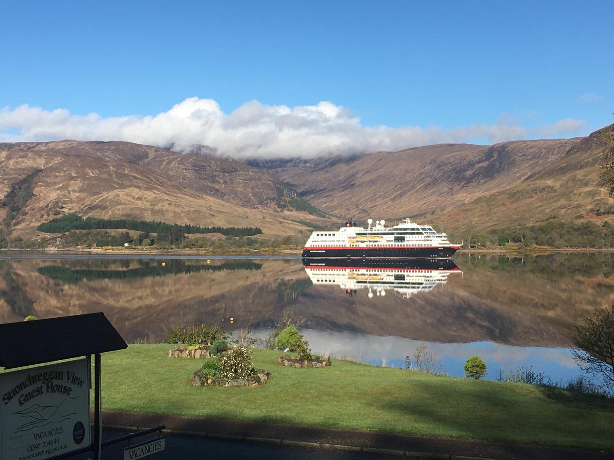 Stronchreggan View Guest House Fort William Exteriör bild