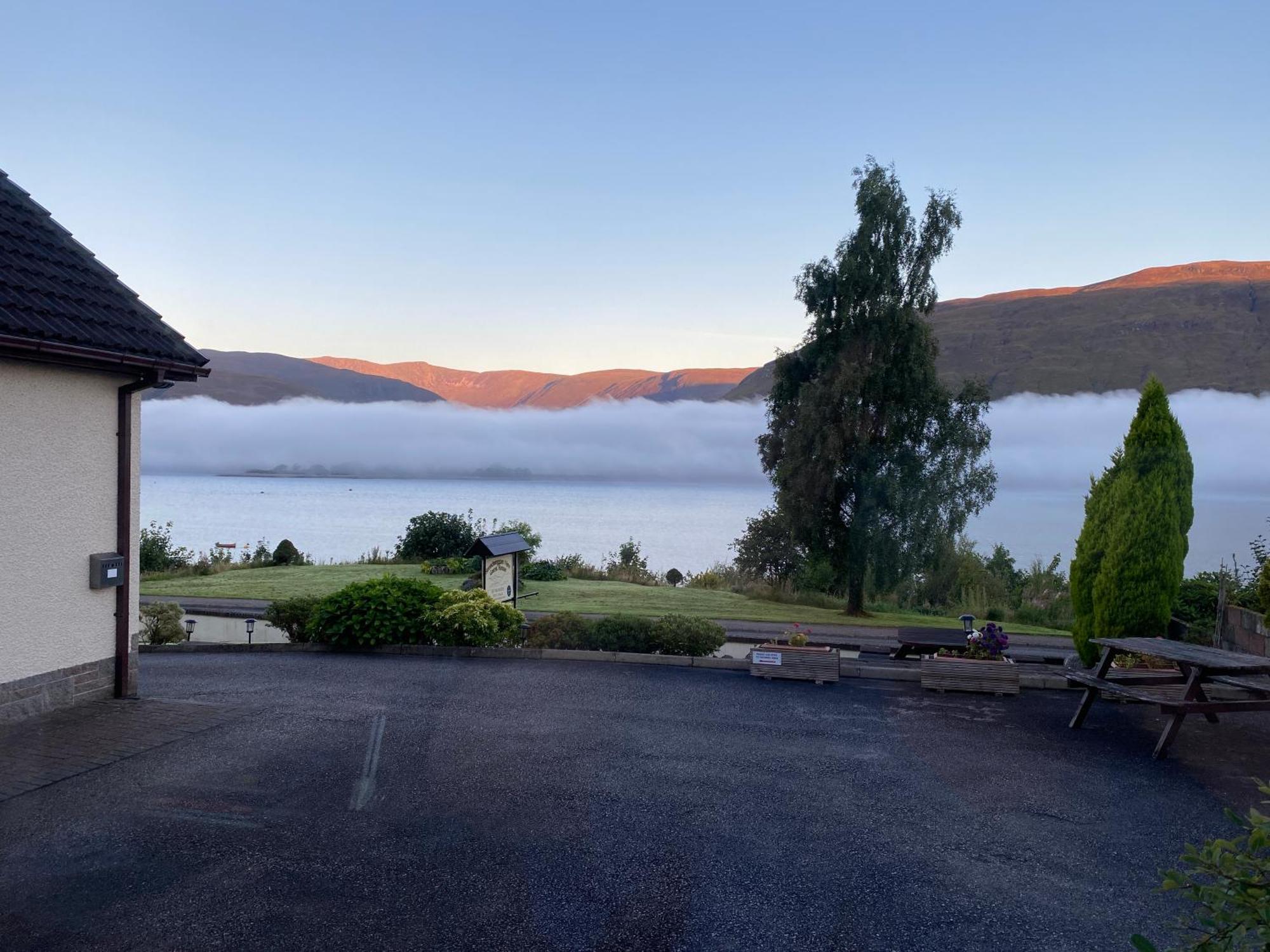 Stronchreggan View Guest House Fort William Exteriör bild