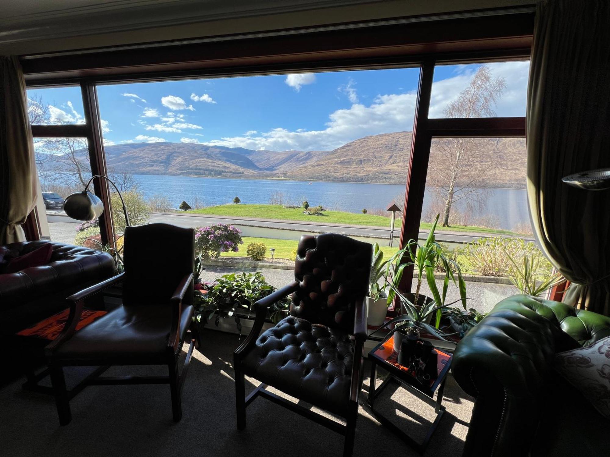 Stronchreggan View Guest House Fort William Exteriör bild