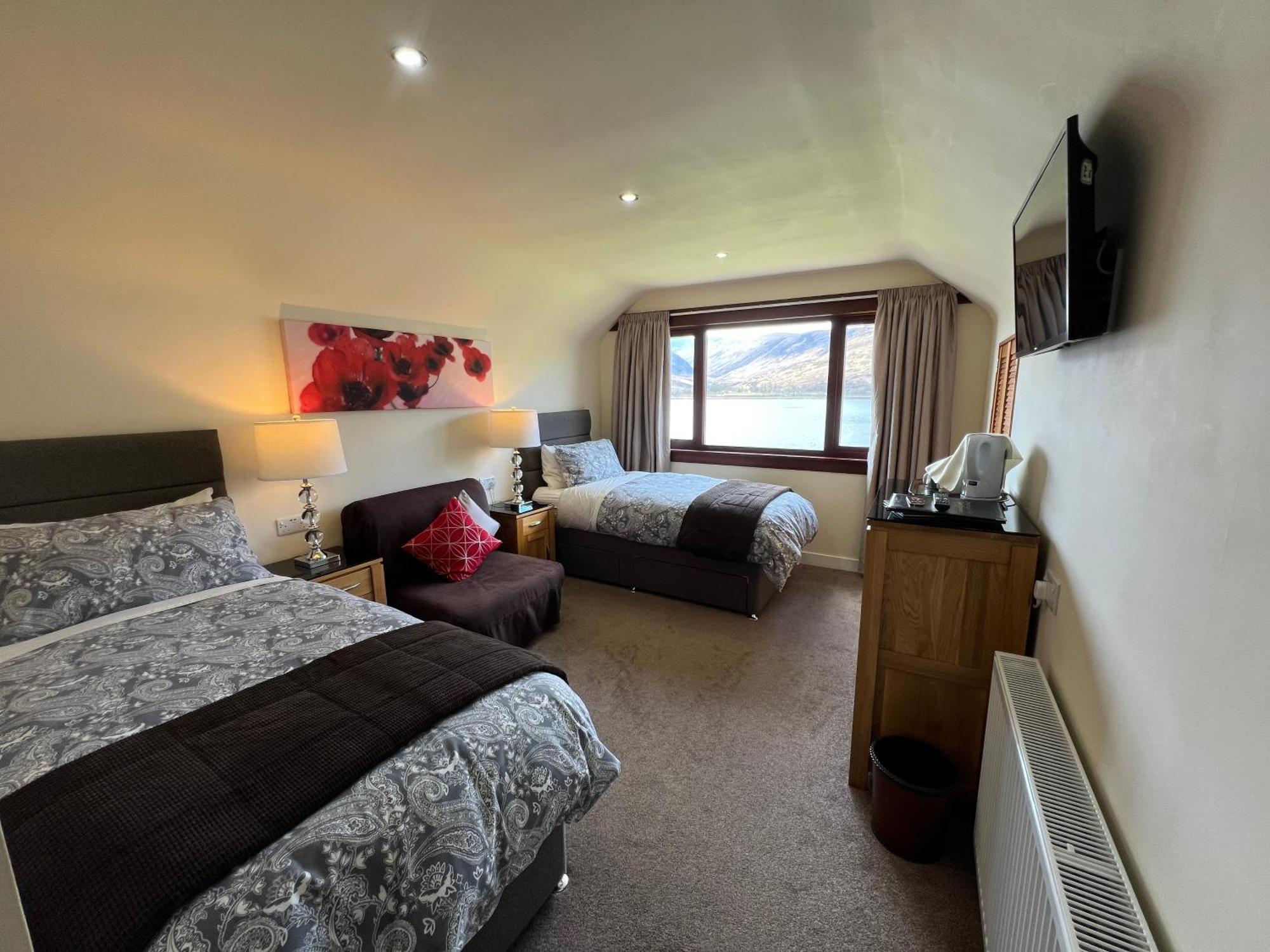 Stronchreggan View Guest House Fort William Exteriör bild